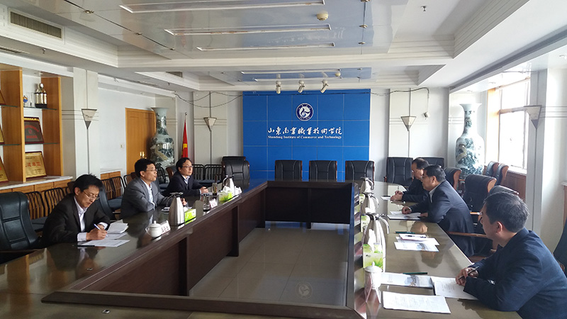 2 与山东商业职业技术学院马广水书记座谈.jpg