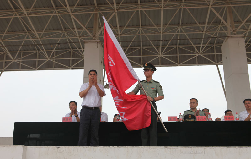 王晖.jpg 王晖.jpg